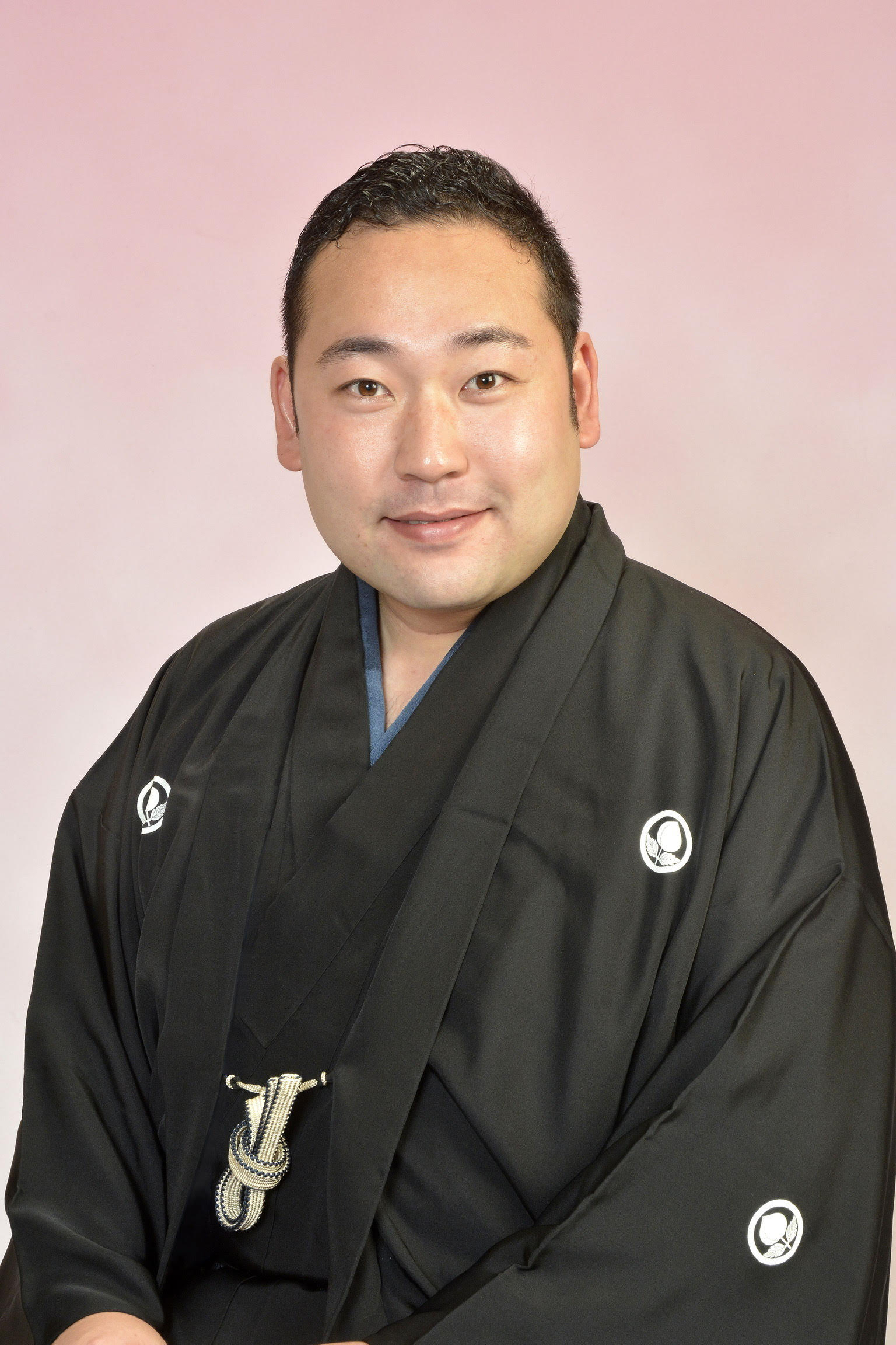 二つ目グルメ】「面白くない芸人は詐欺師だ ｂｙ 桃太郎」 昔昔亭昇 – 産経らくご